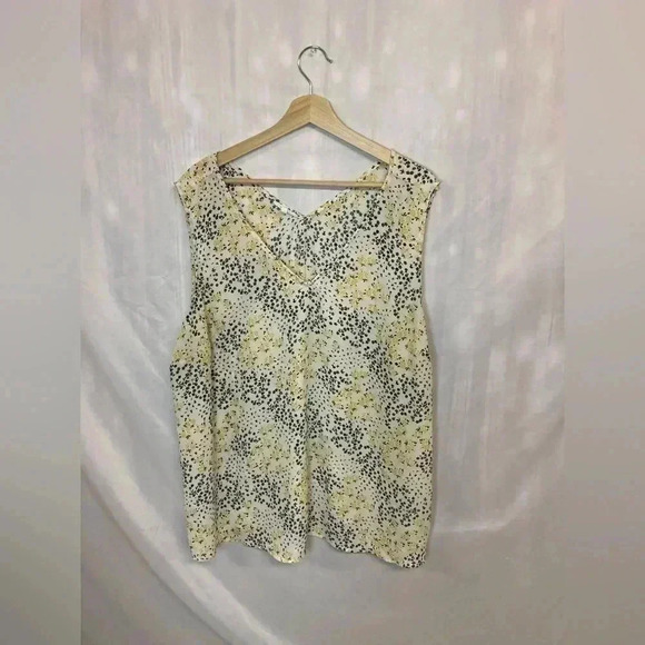 Maurices‎ top - Picture 1 of 3